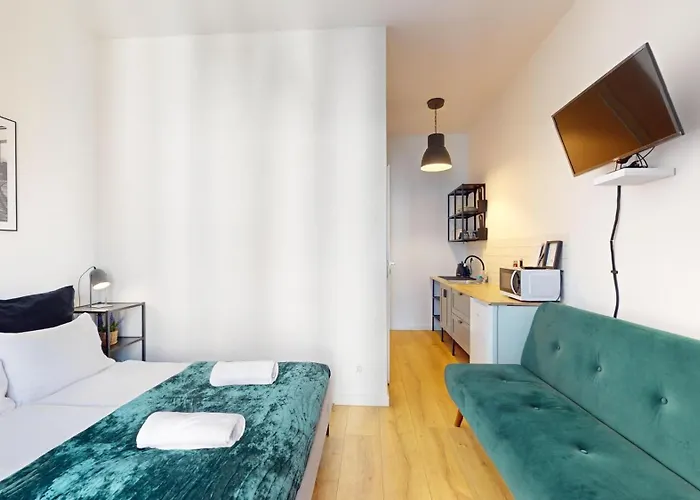 Apartament Witold's With A Rooftop View Of The - 500 Steps To Rynek Wroapart