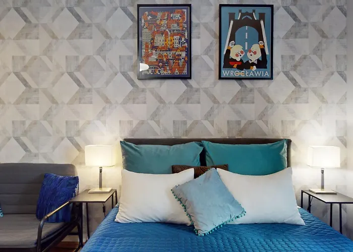 Witold's With A Rooftop View Of The - 500 Steps To Rynek Wroapart Appartamento Breslavia